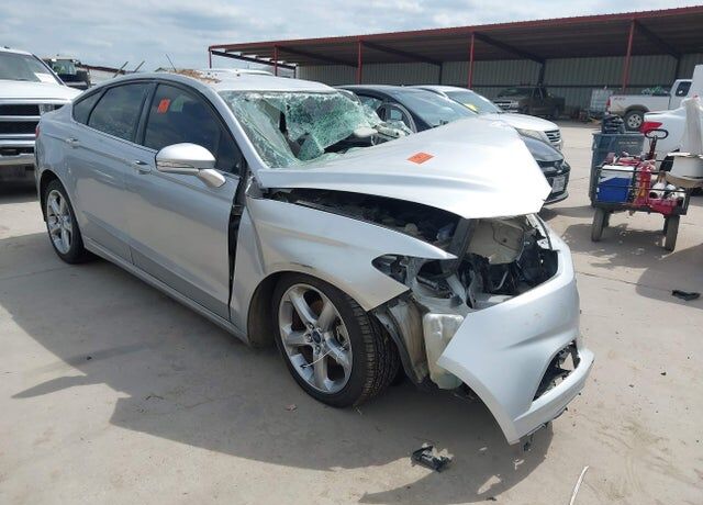 2015 FORD Fusion
