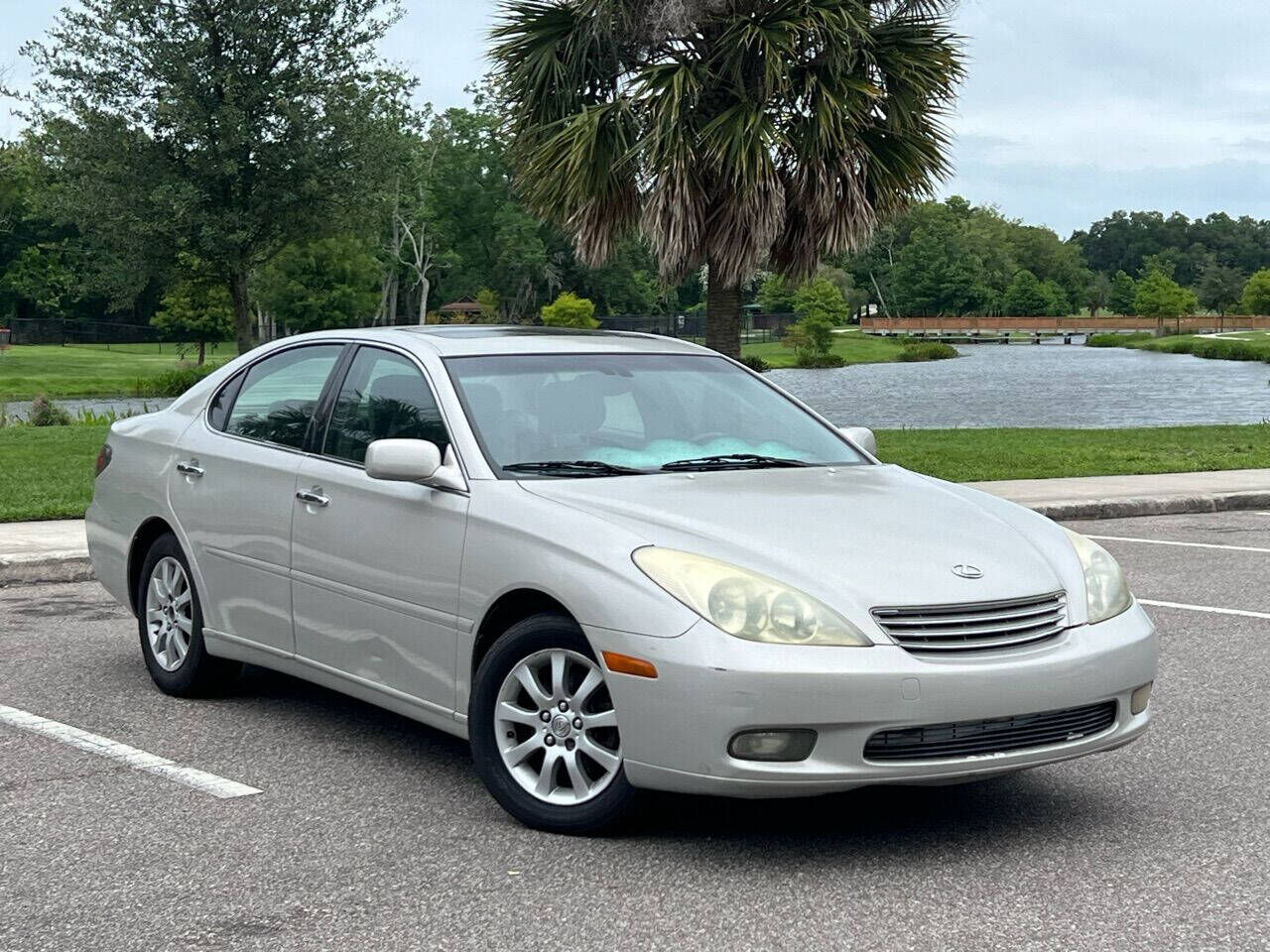 2004 LEXUS ES