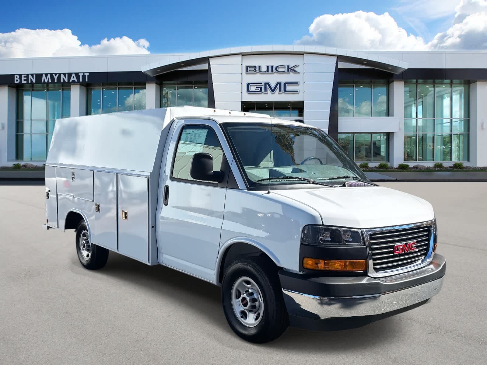 2025 GMC Savana