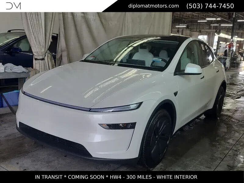 2026 TESLA Model Y