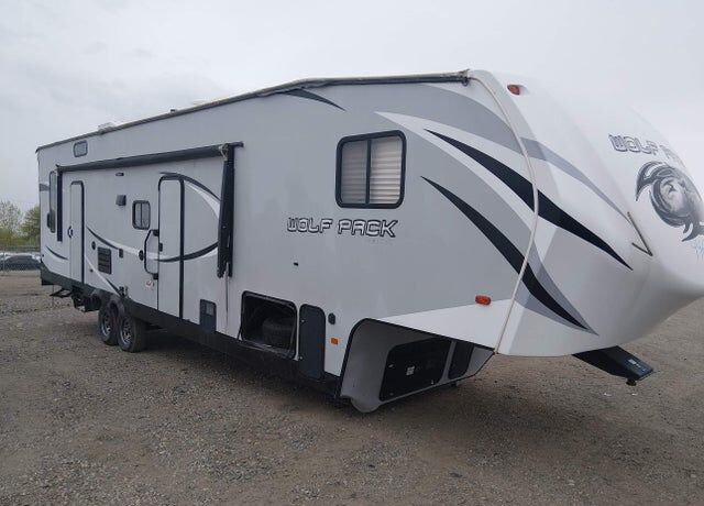2018 FOREST RIVER Cherokee Toy Hauler