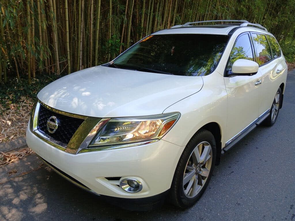 2015 NISSAN Pathfinder
