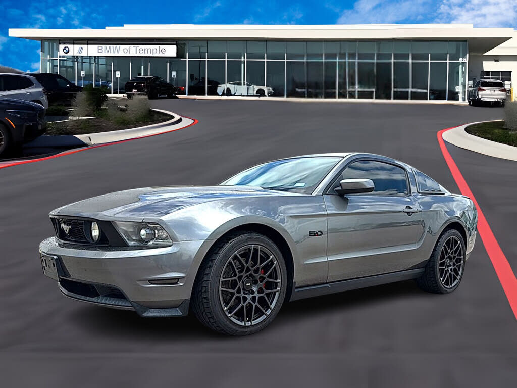 2011 FORD Mustang