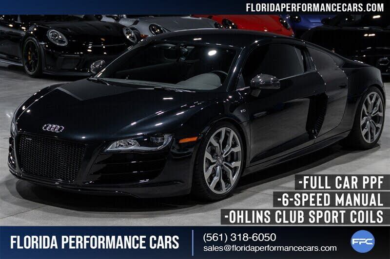 2011 AUDI R8