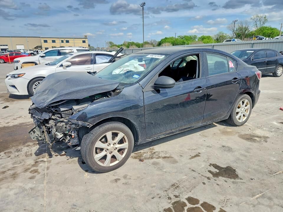 2011 MAZDA Mazda3