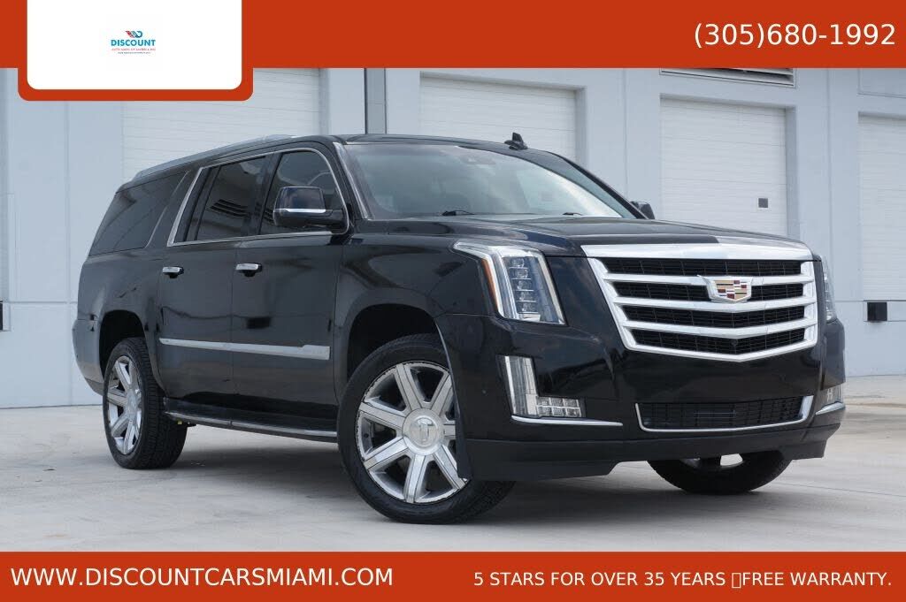2017 CADILLAC Escalade ESV
