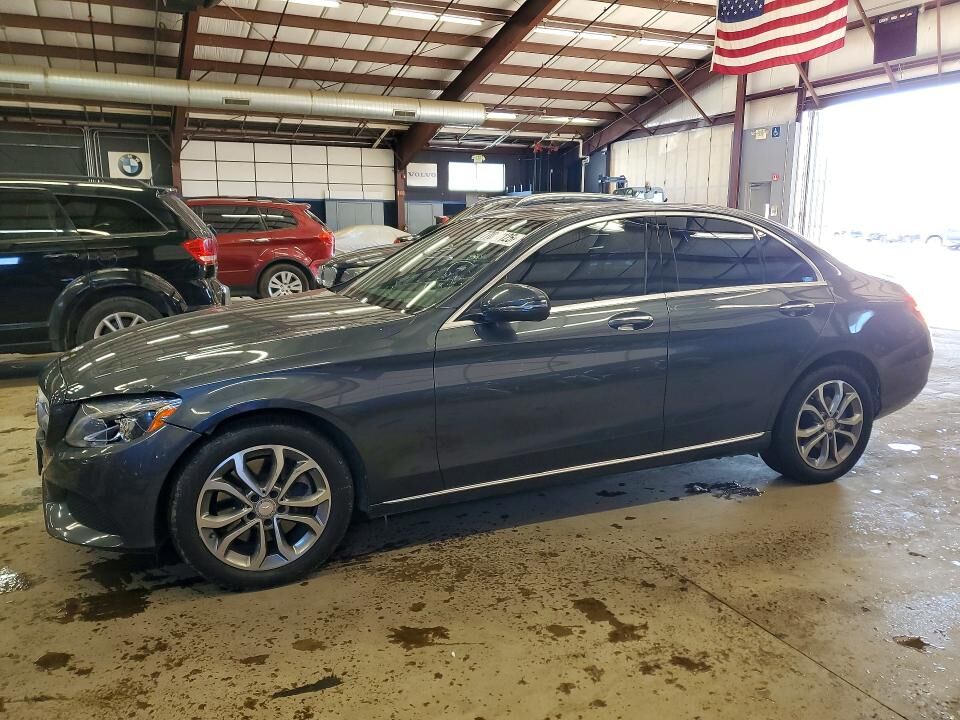 2016 MERCEDES-BENZ C-Class