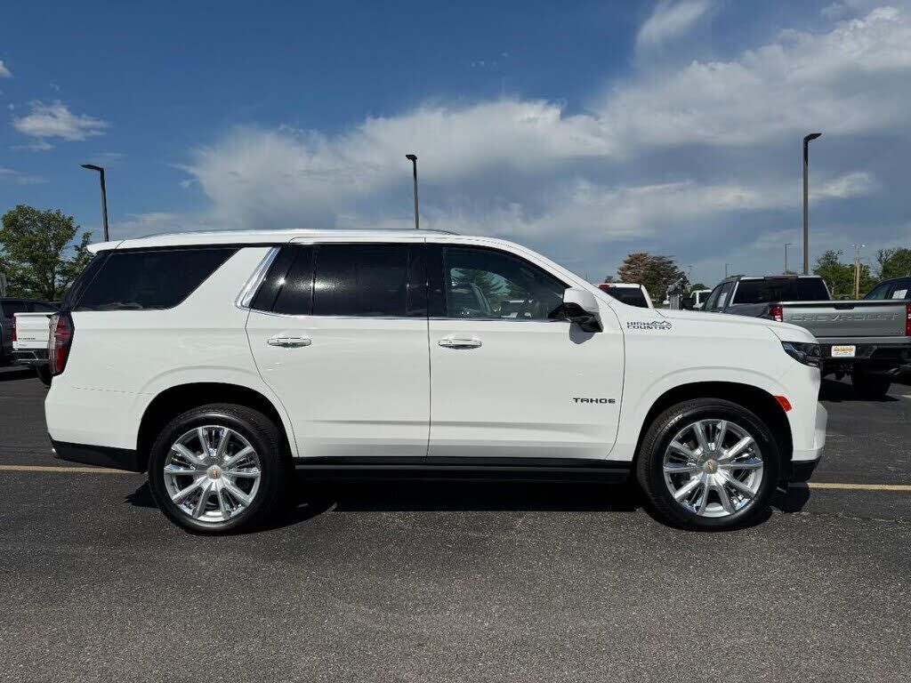 2024 CHEVROLET Tahoe