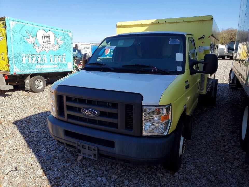 2018 FORD E-450