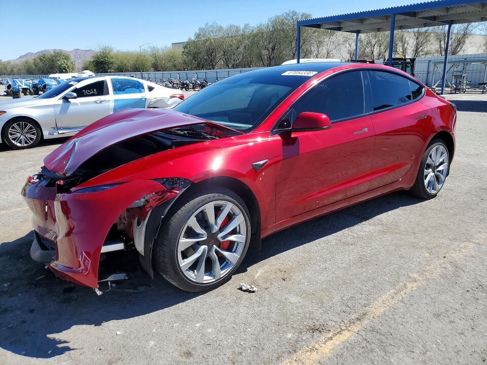 2025 TESLA Model 3