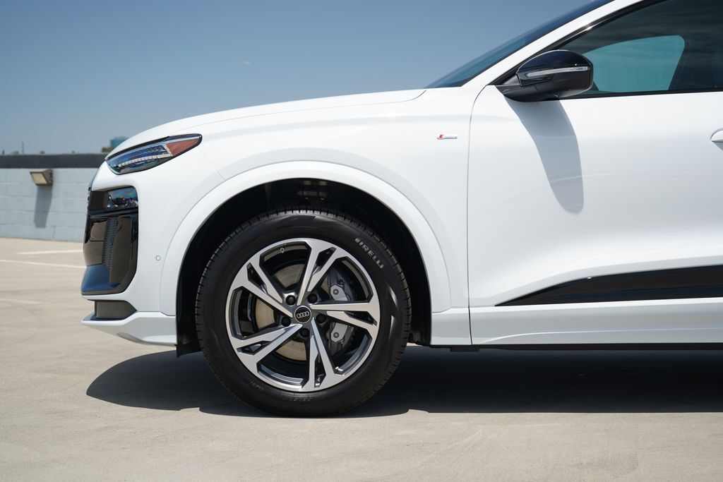 2027 Audi Q6