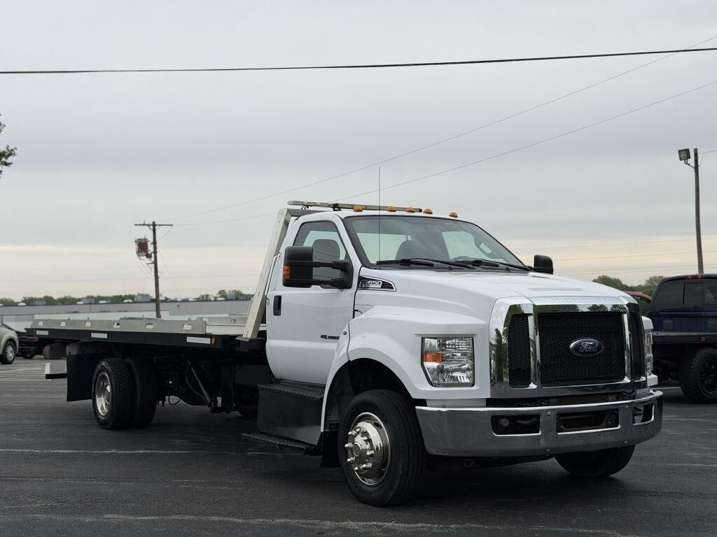 2019 FORD F-650