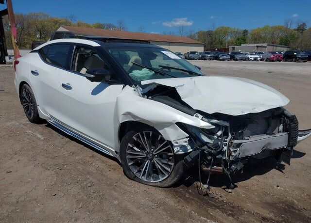 2018 NISSAN Maxima