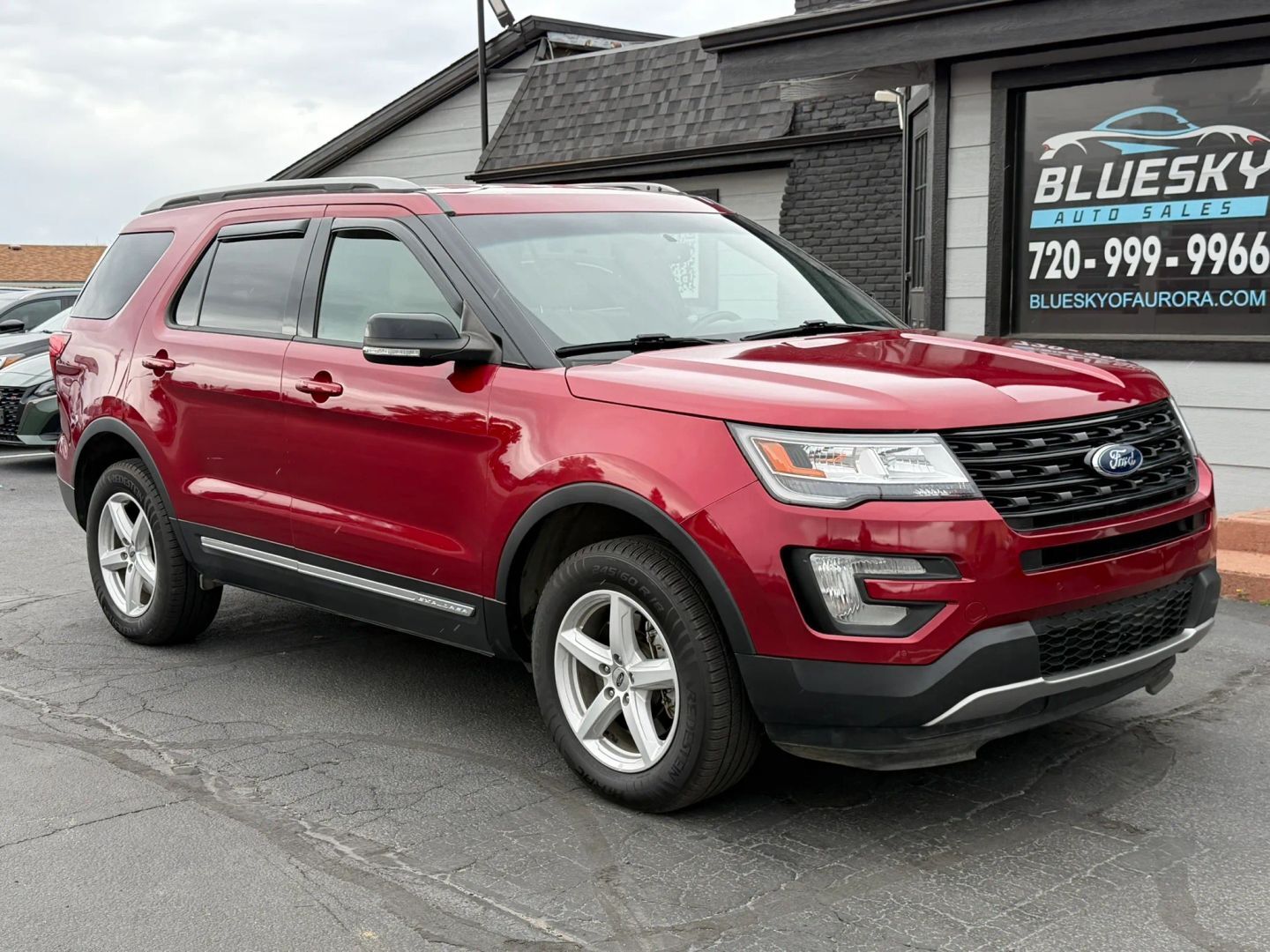 2016 FORD Explorer