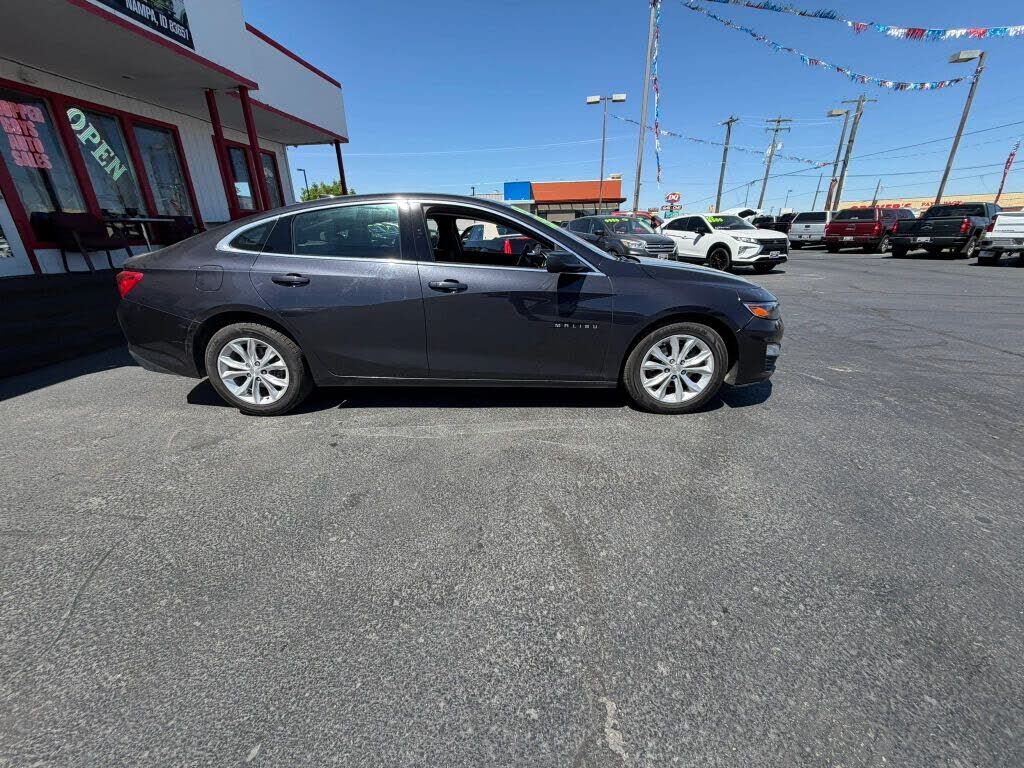 2023 CHEVROLET Malibu