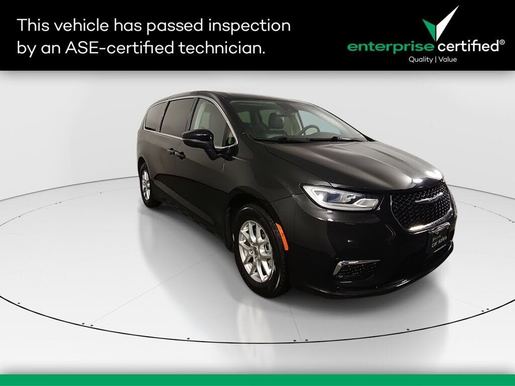 2023 CHRYSLER Pacifica