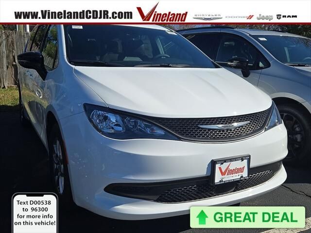 2026 CHRYSLER Voyager