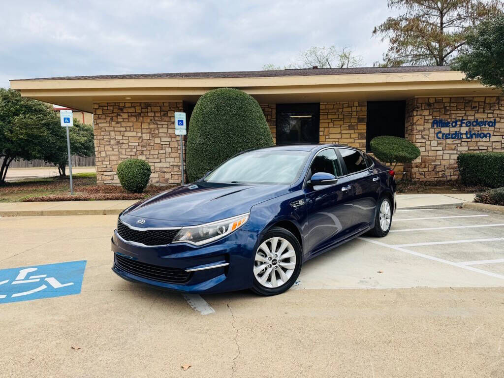 2017 KIA Optima