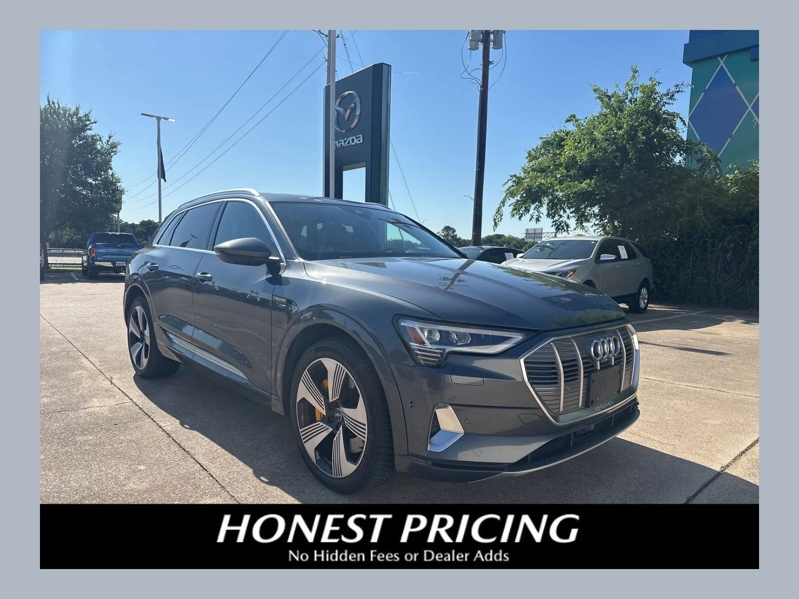 2019 AUDI e-tron