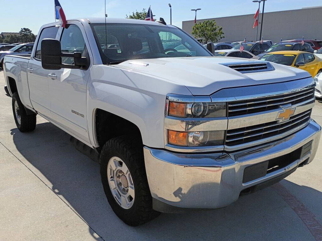 2017 CHEVROLET Silverado
