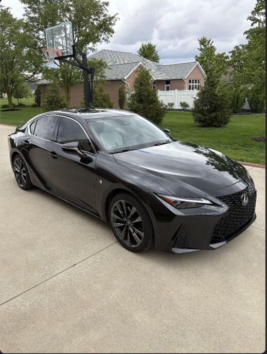 2021 LEXUS IS