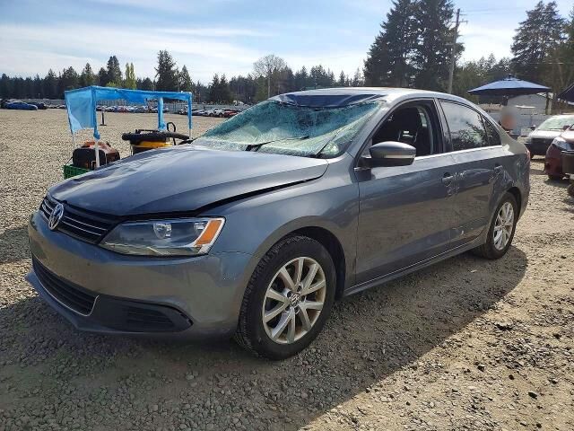 2013 VOLKSWAGEN Jetta