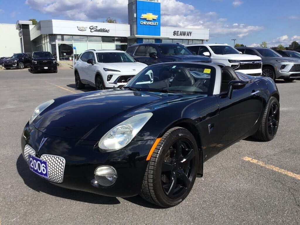 Pontiac Solstice
