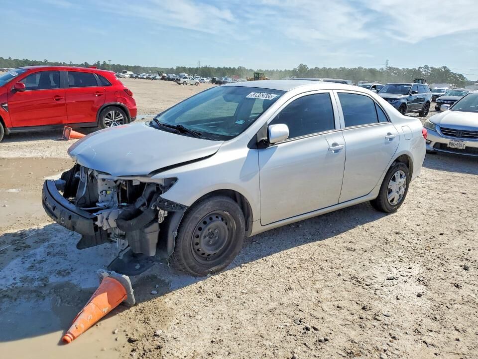 2010 TOYOTA Corolla