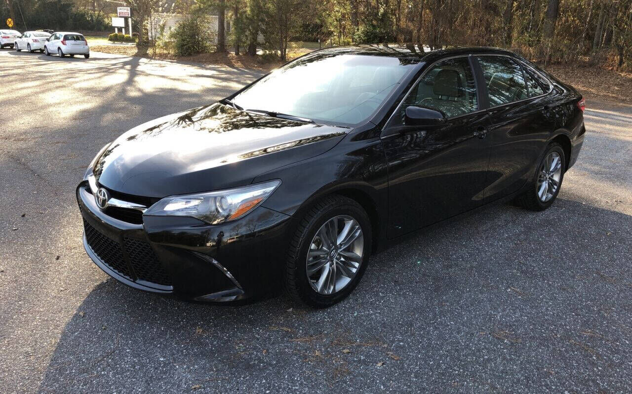 2017 TOYOTA Camry