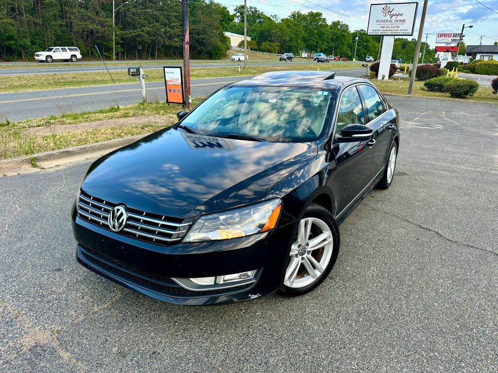 2014 VOLKSWAGEN Passat