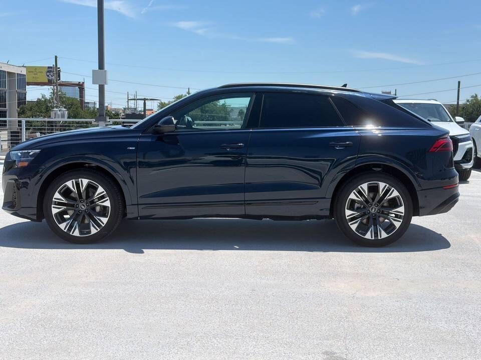 2026 Audi Q8