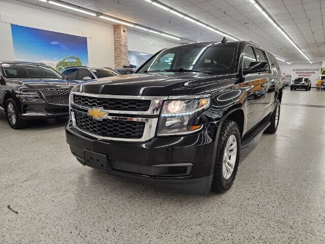 2018 CHEVROLET Suburban