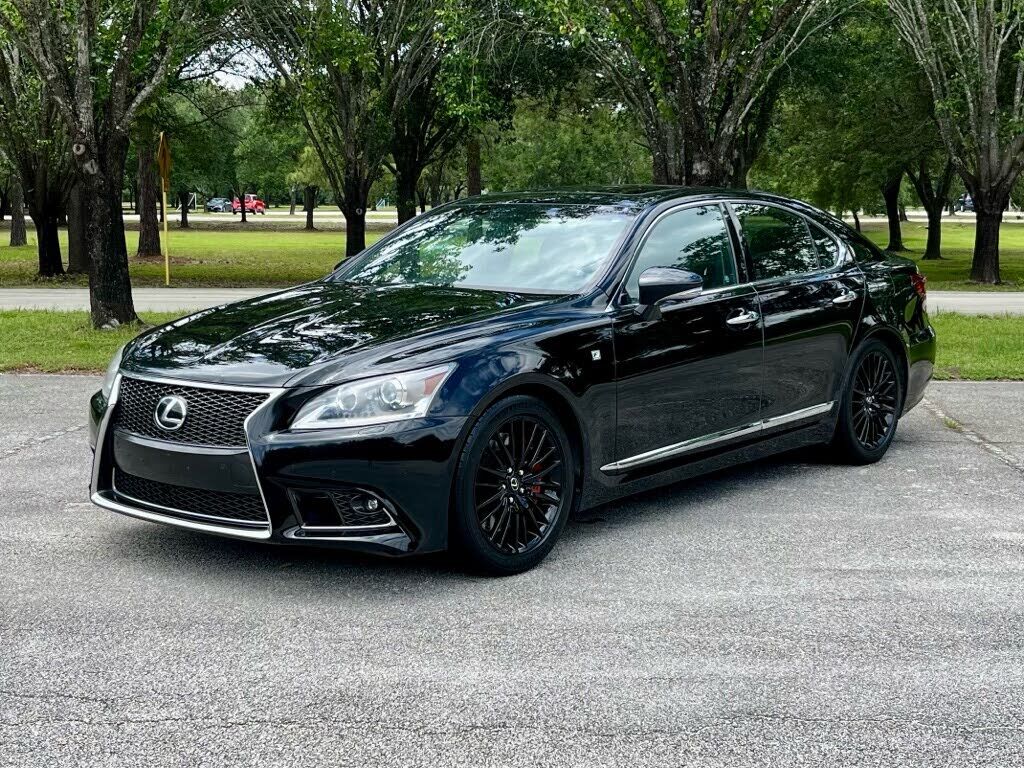 2013 LEXUS LS
