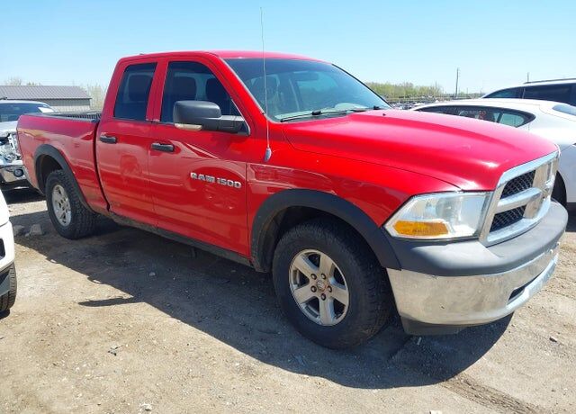 2012 DODGE Ram