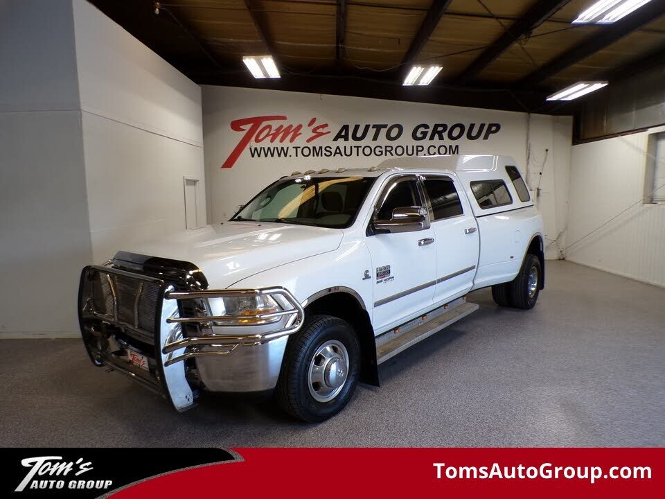2012 DODGE Ram