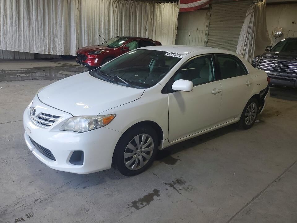 2013 TOYOTA Corolla