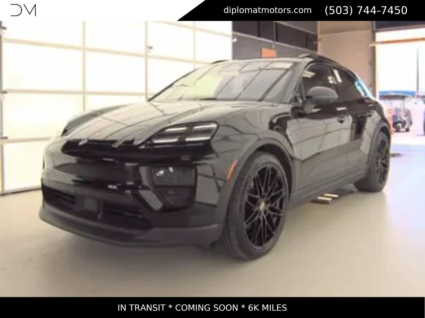 2024 PORSCHE Macan
