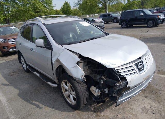 2010 NISSAN Rogue