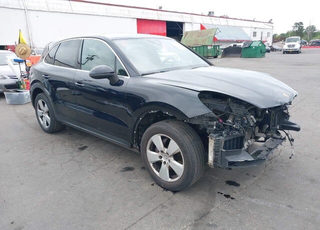 2019 PORSCHE Cayenne