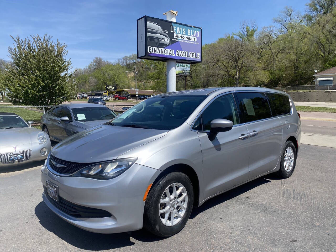 2017 CHRYSLER Pacifica