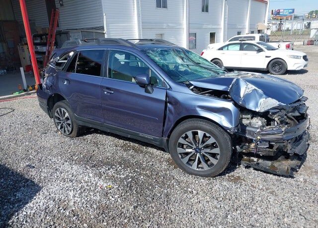 2016 SUBARU Outback