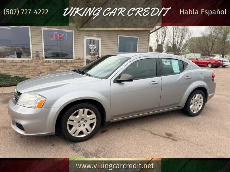 2013 DODGE Avenger