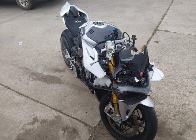 2018 DUCATI Panigale V4 / Panigale V4S / Panigale V4 Speciale