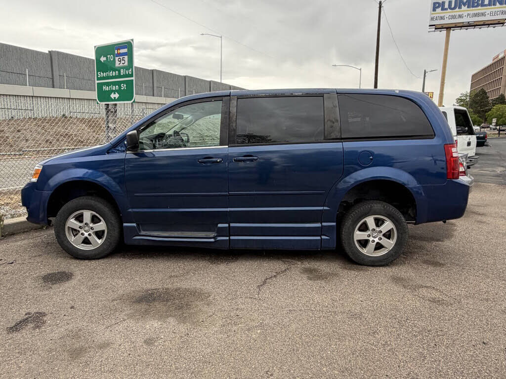 2010 DODGE Grand Caravan