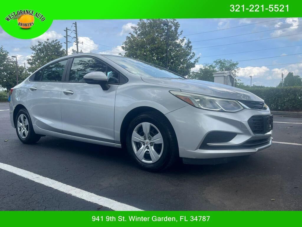 2017 CHEVROLET Cruze