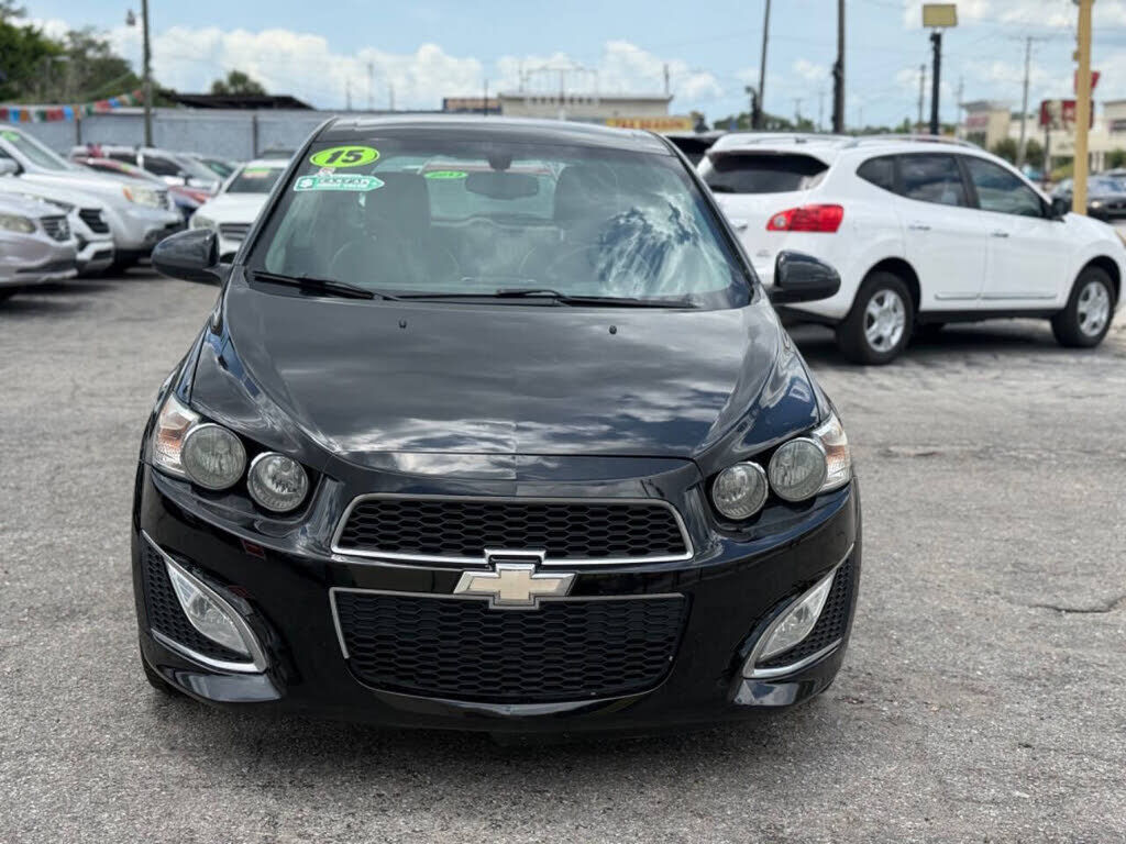 2015 CHEVROLET Sonic