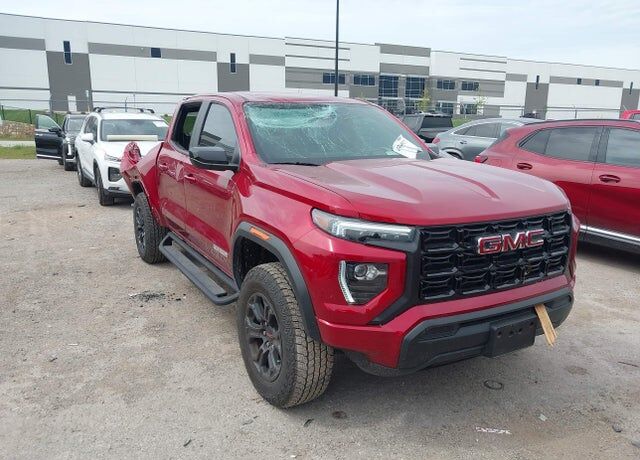 2025 GMC Canyon