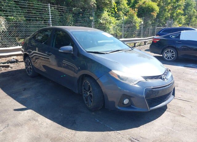 2016 TOYOTA Corolla