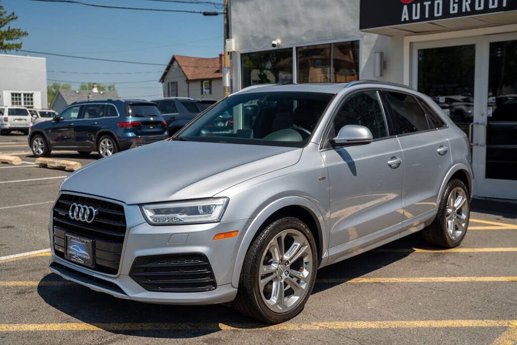 2016 AUDI Q3