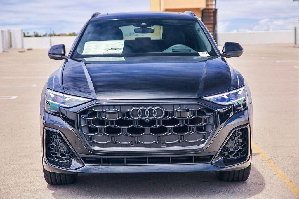 2026 Audi Q8